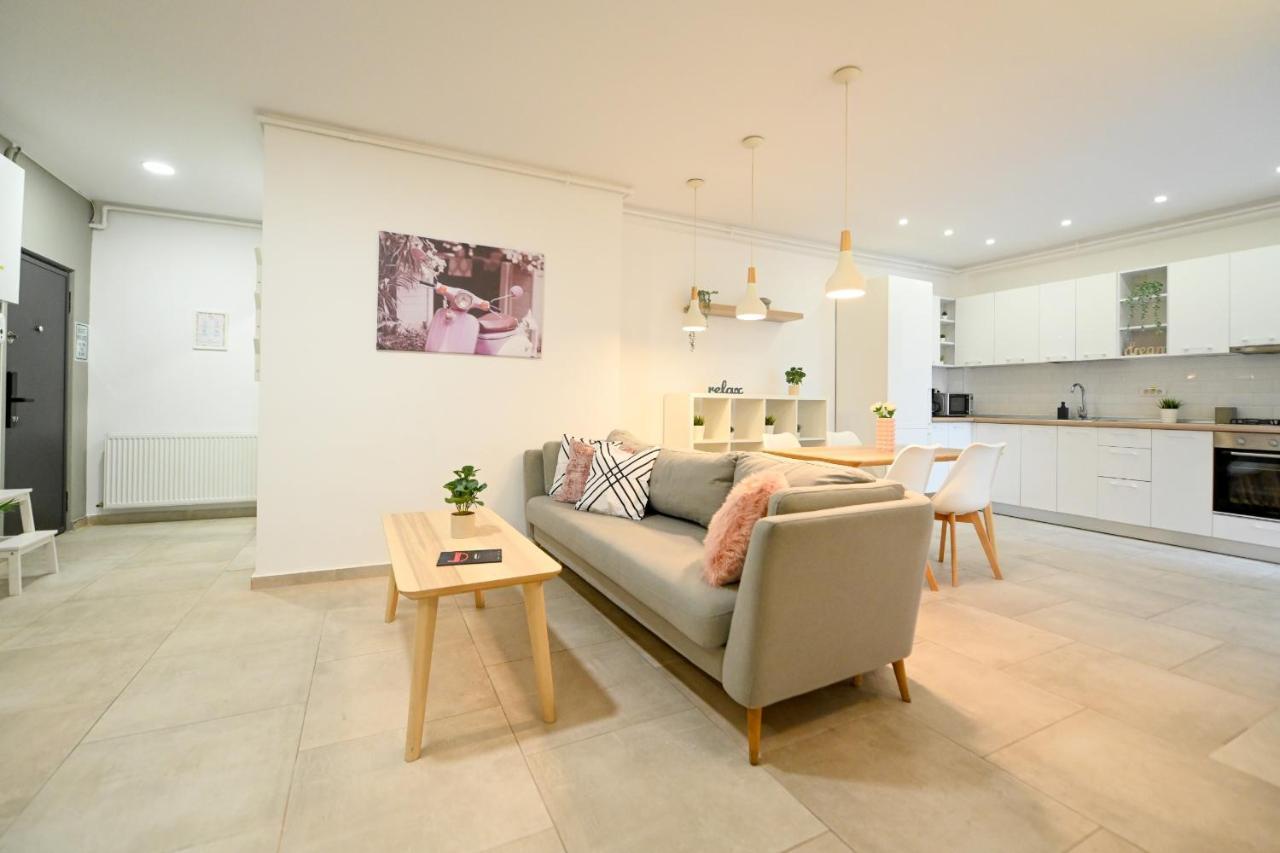 Splendid 2Br Apartment With Breathtaking Views Of Casa Poporului Βουκουρέστι Εξωτερικό φωτογραφία